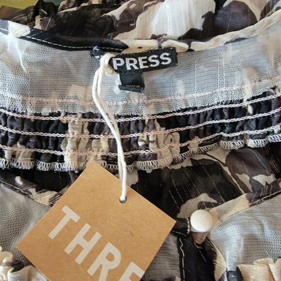 Express Black and Tan Sheer Floral Blouson Short Sleeve Blouse in Size M… - Picture 4 of 4